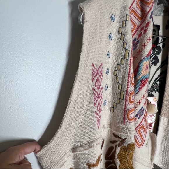 NEW Johnny Was BIYA Embroidered Longline Knit Vest XL Draped Boho Patch Pockets - Picture 8 of 9